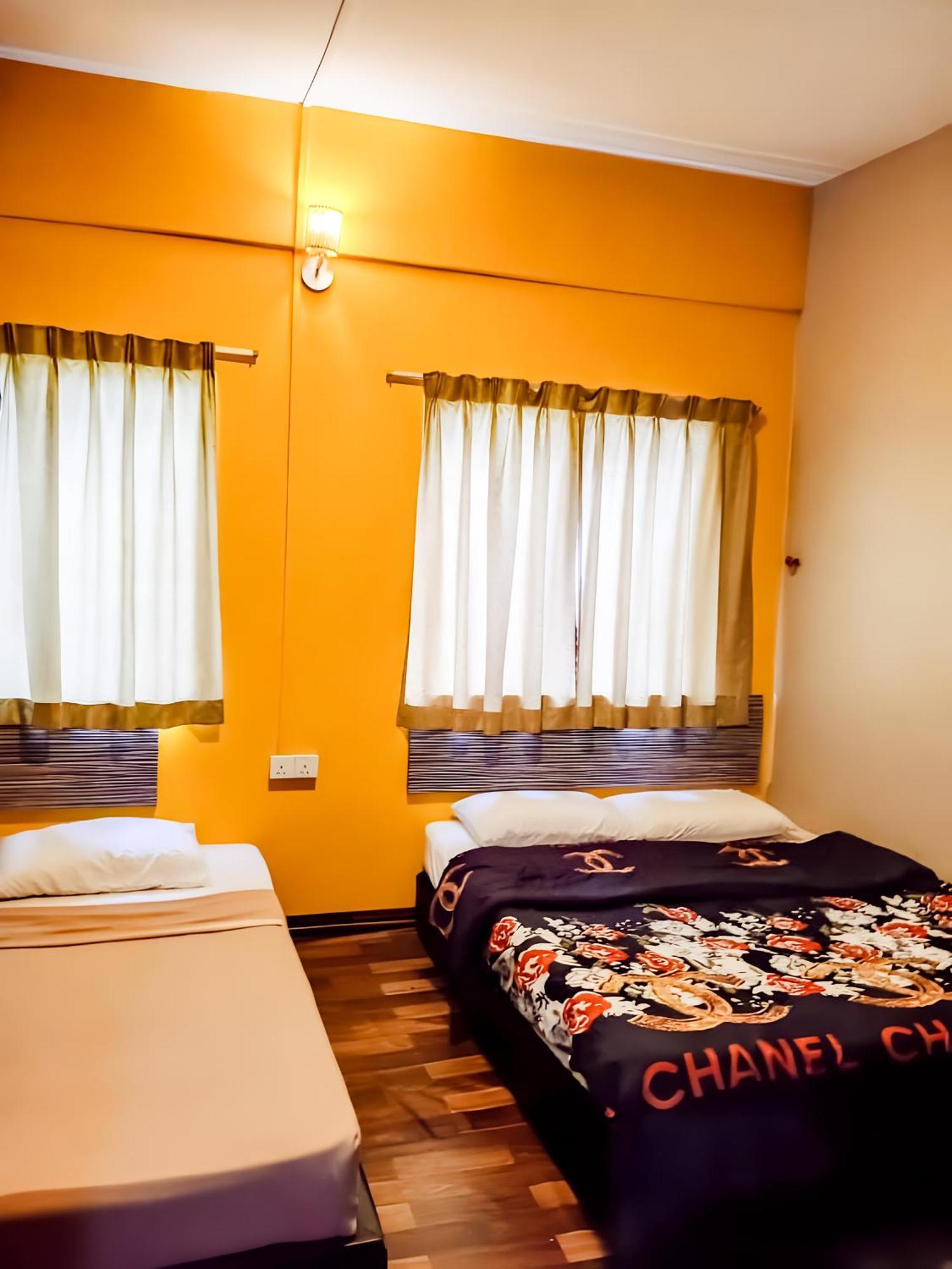 Brilliant Empire Hotel Malacca Buitenkant foto